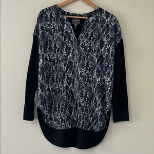 LYSSE’ Black & White Snake Print Long Sleeve Popover Shirt Blouse High Low Hem M